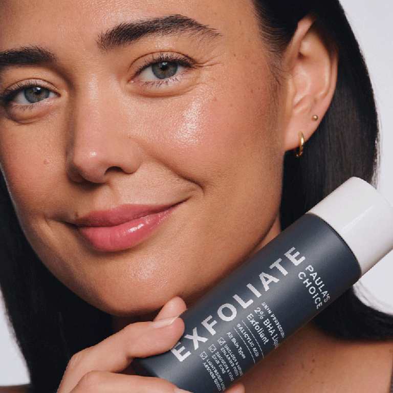 <font style="font-weight: 400; font-size: .5em; letter-spacing: 0px;text-transform: uppercase;color: #fff">HOLIDAY SHOPPING DAYS</font><br /><span class="christmas">20% OFF</span><br /><font style="font-weight: 400;color: #fff">everything</font>