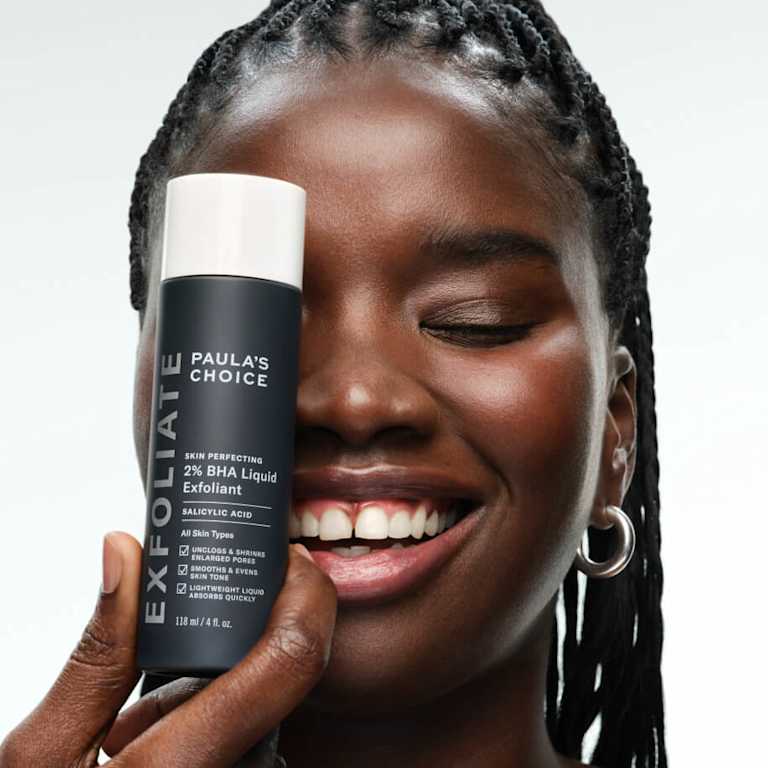 <div style="font-weight: 1000; font-family: Area; font-stretch: expanded;font-size: .9em">Meet our acne-prone skincare essentials</div>