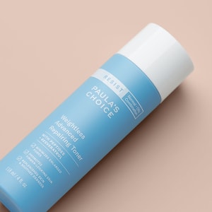 RESIST Weightless Advanced Repairing Toner