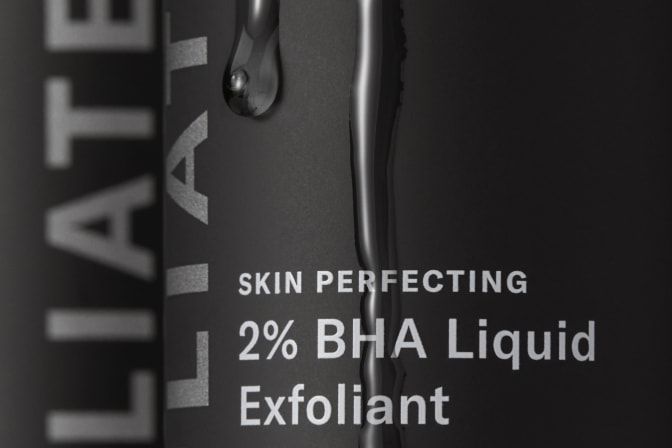 Diferencias entre los exfoliantes AHA y BHA | Paula's Choice